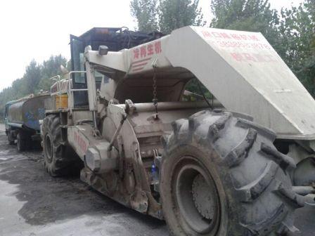 WR2300L，平頂山S329省道水穩(wěn)再生